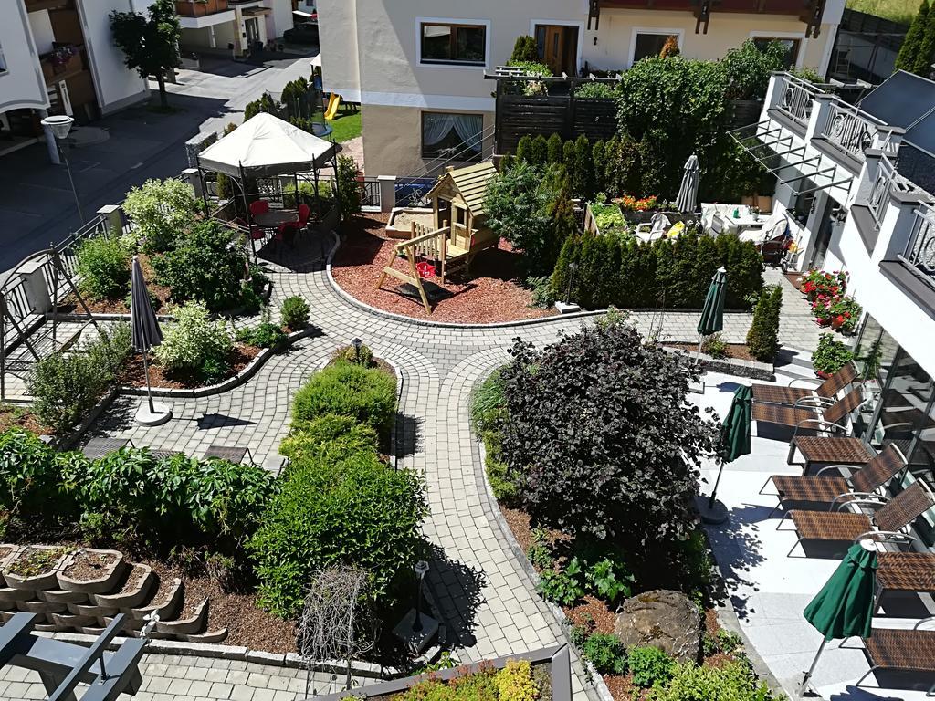 Hotel Garni Romantika Serfaus Exterior foto